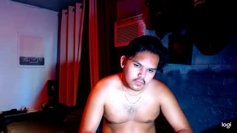 Snapshot of holydiorx chatting on April 2026 07:06:02 AM holydiorx online show from April 2026 07:06:02 AM