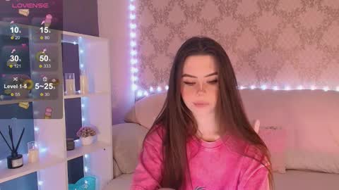 Mia online show from February 2026 03:27:02 AM