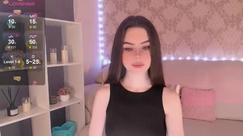 Mia online show from March 2026 04:03:01 AM