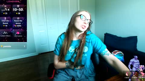 Snapshot of holyweed420 chatting on February 2025 06:27:02 PM Viktoria online show from February 2025 06:27:02 PM