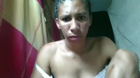 Snapshot of honeria98 chatting on February 2026 10:24:01 PM honeria98 online show from February 2026 10:24:01 PM