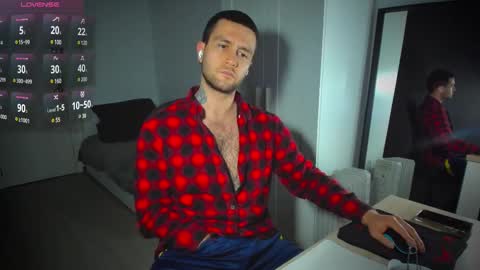 Andrew online show from February 2025 05:59:01 PM