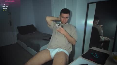 Andrew online show from March 2025 06:52:01 PM