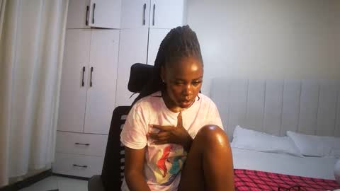 honey drop online show from April 2026 04:56:01 AM