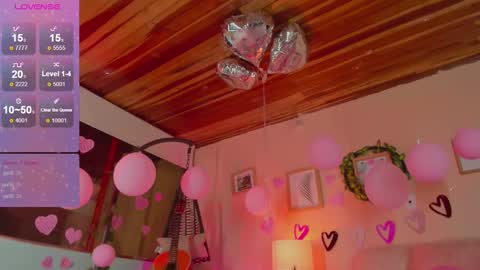 Snapshot of honey_fox01 chatting on February 2025 03:45:01 AM HONEY online show from February 2025 03:45:01 AM