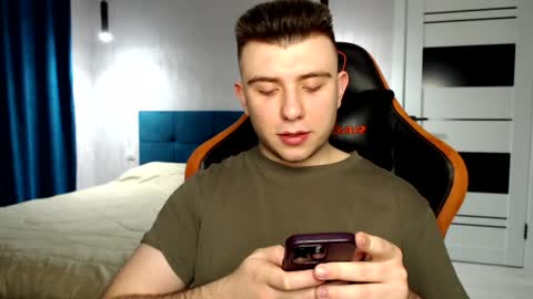 Wolfy online show from December 2024 09:20:01 PM