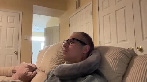 honey_man14 online show from December 2024 03:01:01 PM