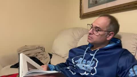 honey_man14 online show from December 2025 05:37:01 AM