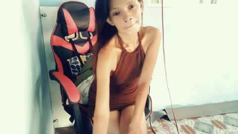 honey_mollyxx online show from June 2026 11:24:01 PM