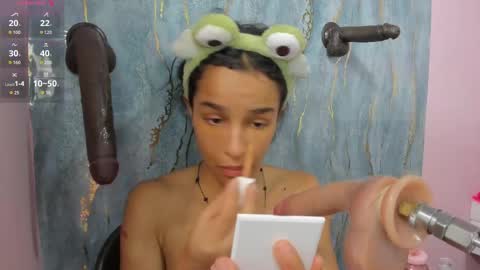 honey_sofii_ online show from September 2025 11:36:01 AM