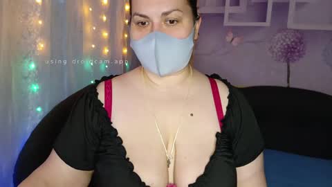 Alexa and Oscar online show from April 2026 04:56:02 PM