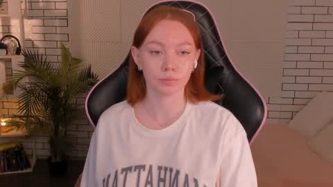 honeyautumn online show from December 2024 02:57:01 AM