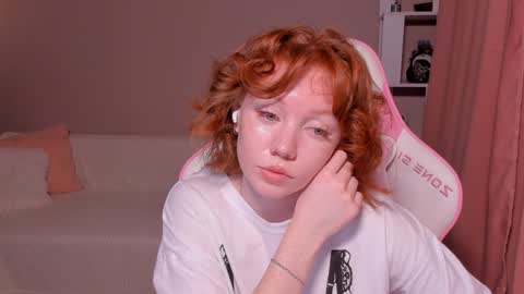 honeyautumn online show from January 2025 11:44:02 PM