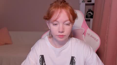 honeyautumn online show from February 2025 12:06:02 AM