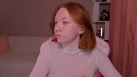 honeyautumn online show from February 2025 03:11:01 AM