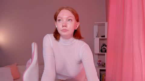 honeyautumn online show from February 2025 03:13:02 AM