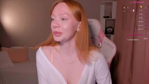 honeyautumn online show from October 2025 08:32:01 PM