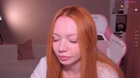 Snapshot of honeyautumn chatting on June 2026 11:29:02 PM honeyautumn online show from June 2026 11:29:02 PM