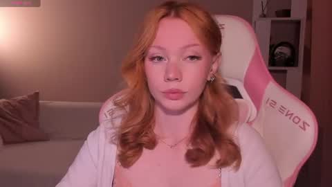 Snapshot of honeyautumn chatting on July 2026 07:27:01 PM honeyautumn online show from July 2026 07:27:01 PM