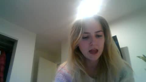 honeyblakex online show from June 2026 05:08:01 AM