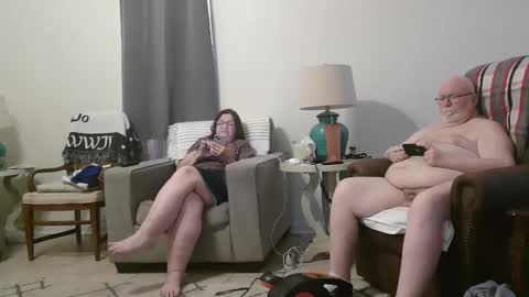 Honey online show from December 2024 09:50:01 PM