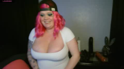 honeychambers online show from November 2025 12:05:01 AM