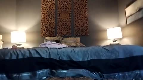 Honey online show from December 2024 03:52:01 PM