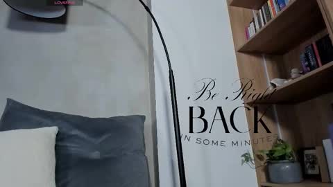 Sofia independent model online show from September 2025 11:23:02 AM