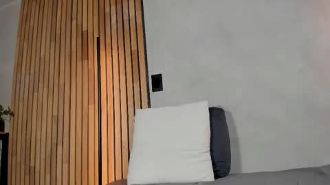 Sofia independent model online show from January 2026 11:48:02 AM