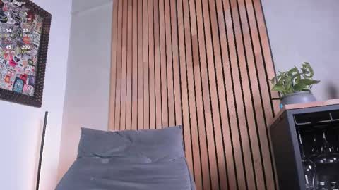 Sofia independent model online show from March 2026 11:49:02 AM