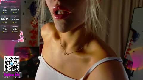 Alina online show from November 2025 03:12:01 PM