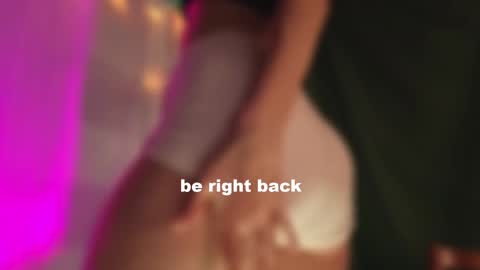 Molly  online show from September 2025 04:58:01 AM