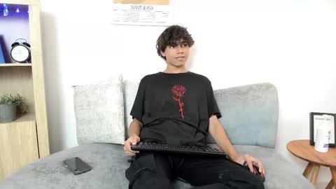 honeymoon_sariel online show from September 2025 07:35:02 PM