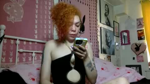 Snapshot of honeyruby chatting on April 2026 01:20:01 PM Ruby Sparks online show from April 2026 01:20:01 PM
