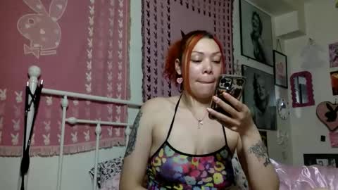 Snapshot of honeyruby chatting on May 2026 05:04:01 AM Ruby Sparks online show from May 2026 05:04:01 AM