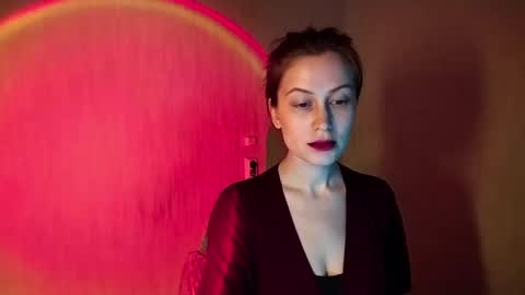honeyy_bun online show from May 2026 06:47:01 PM