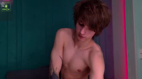 Snapshot of hoogwilder chatting on February 2026 08:35:01 PM HOOG online show from February 2026 08:35:01 PM