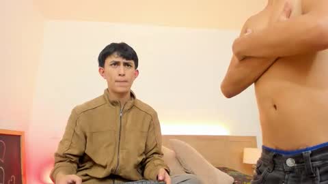 hoot_booys_ online show from December 2025 11:35:02 PM