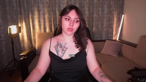 Snapshot of hoot_owl_cb chatting on May 2026 03:18:02 PM Karina online show from May 2026 03:18:02 PM