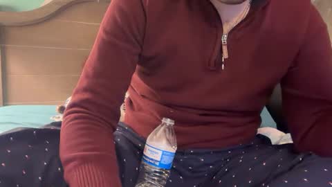 HorchataLeche online show from November 2025 12:35:01 AM