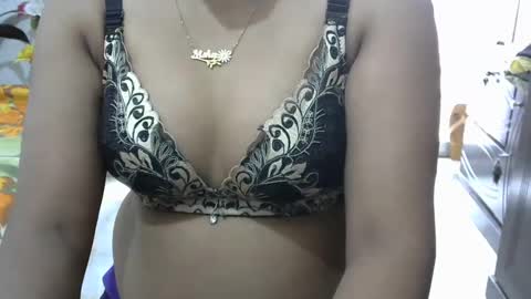 horneydesibaby online show from February 2025 03:35:01 AM