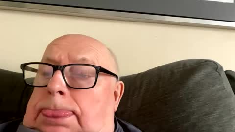 Cum suck Me off online show from April 2026 10:09:01 AM