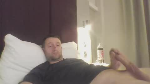 horny_jay86 online show from October 2025 08:20:01 PM