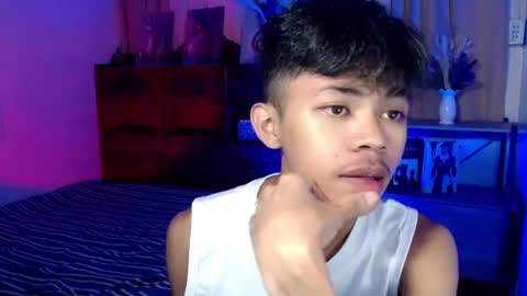 Snapshot of horny_joshxxx chatting on June 2026 04:22:01 PM horny_joshxxx online show from June 2026 04:22:01 PM