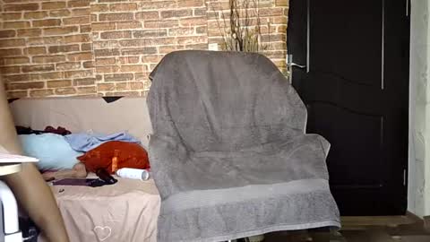 horny milf online show from February 2025 03:29:01 PM