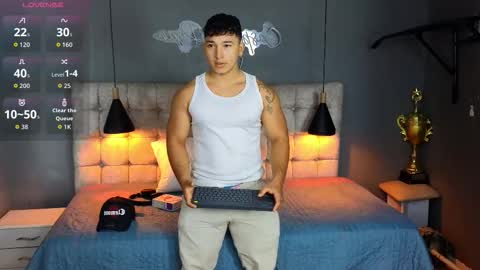 horny_nick18 online show from October 2025 12:06:01 PM