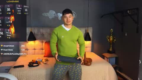 horny_nick18 online show from October 2025 09:10:01 AM