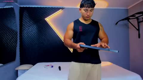 horny_nick18 online show from April 2026 04:12:02 PM