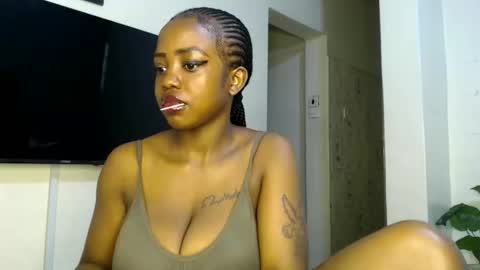 horny_princcess online show from December 2024 08:31:01 AM