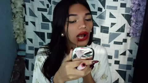 Rhiana online show from April 2026 09:04:01 PM